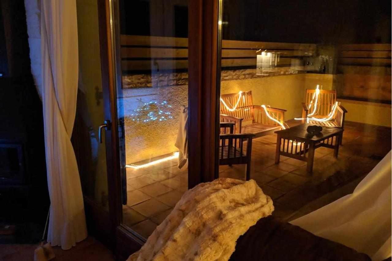 Apartamento Can Trona 1B Turismo Volcanico En La Garrotxa Joanetes Exterior photo